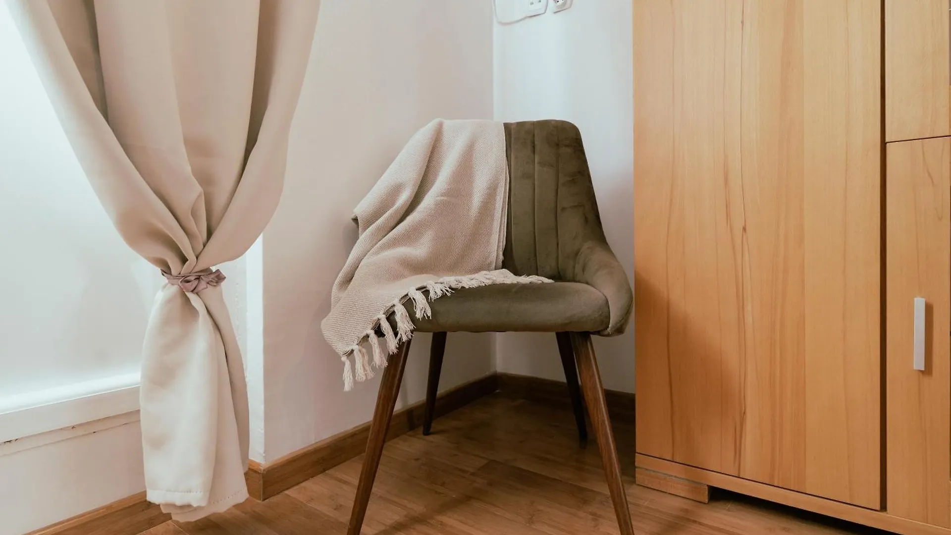 Timbar Apartment 자다르
